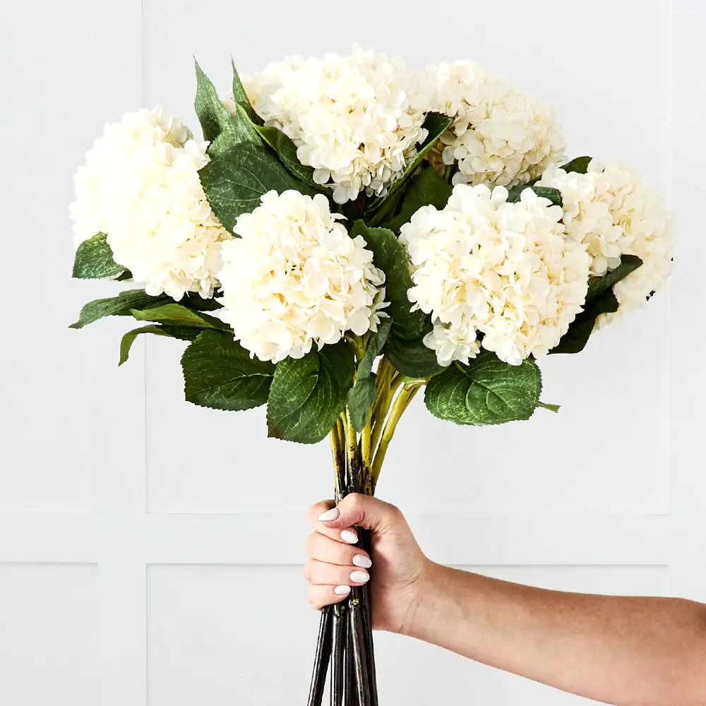 Hydrangea Flower Stem White – Realistic Faux Floral for Indoor & Outdoor Decor 4 Hydrangea Flower Stem White – Realistic Faux Floral for Indoor & Outdoor Decor - Image 2
