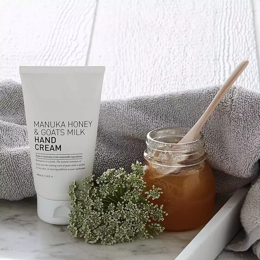 Manuka Honey & Goats Milk Handcream 4 Manuka Honey & Goats Milk Handcream - Image 2