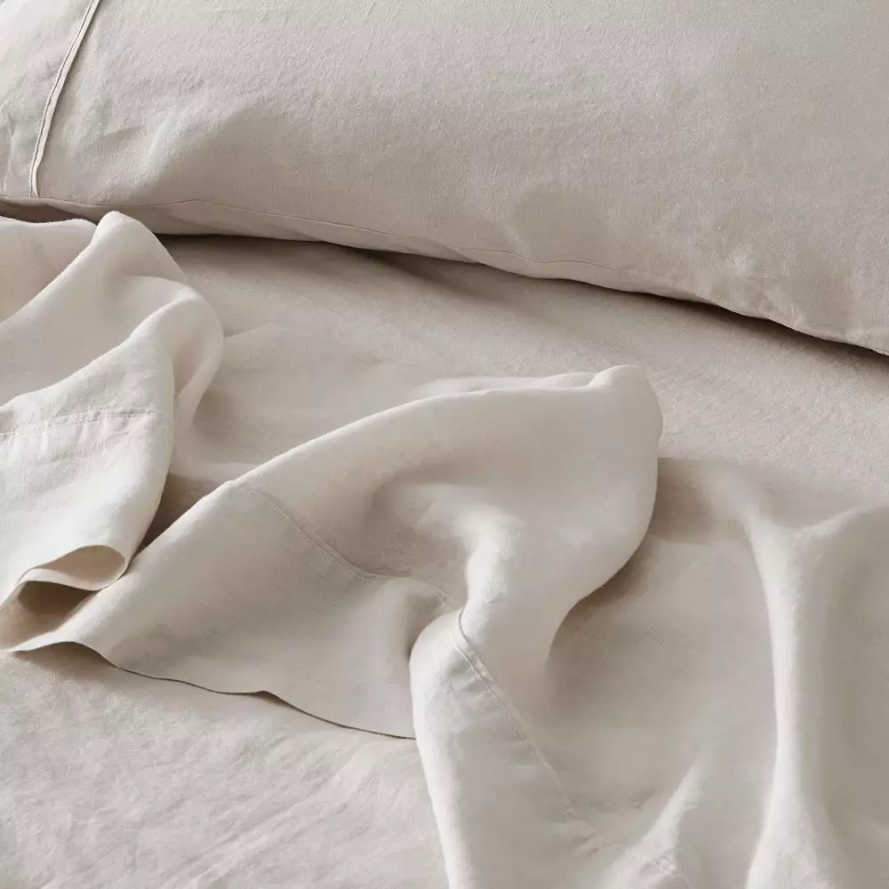 Antwerp Linen Fitted Sheet - Natural 3 Antwerp Linen Fitted Sheet - Natural