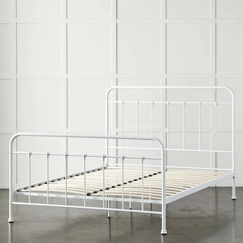 Alexander Queen Bed White 5 Alexander Queen Bed White - Image 3