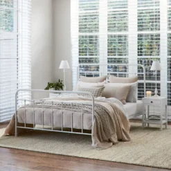 Alexander Queen Bed White