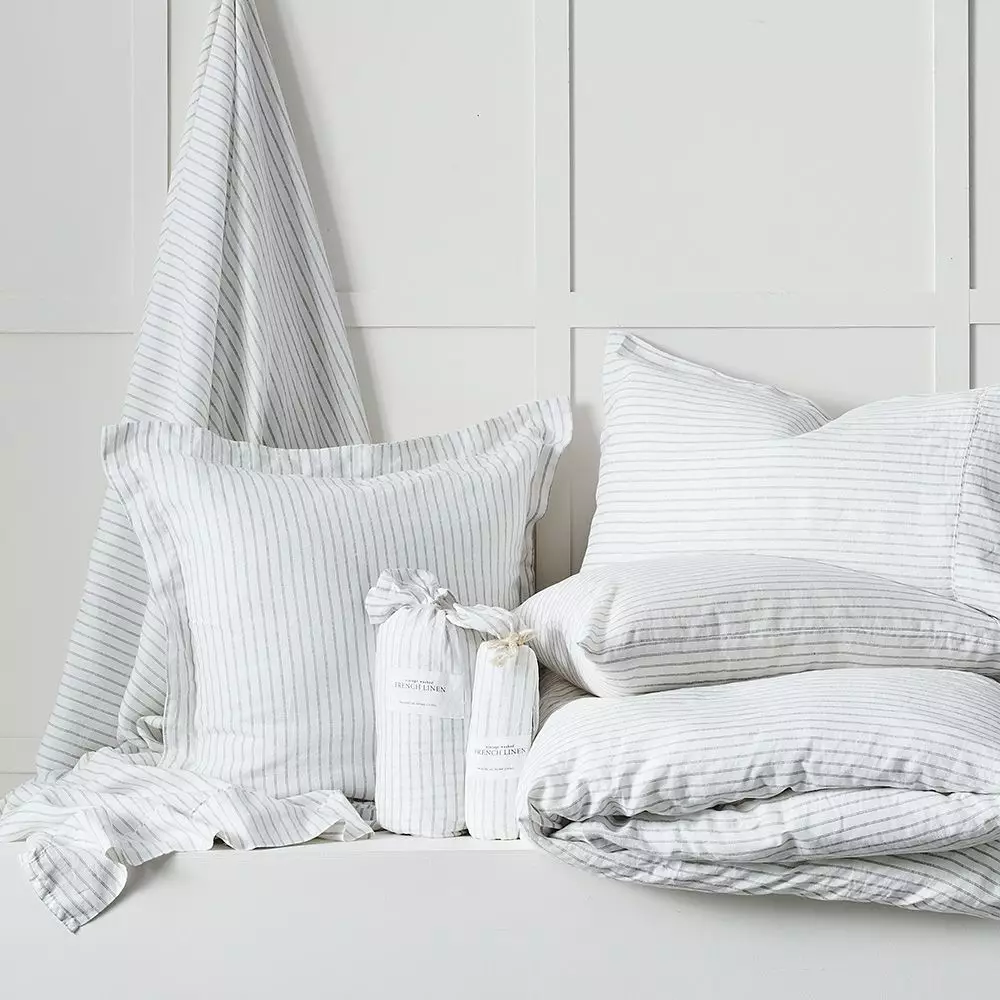 Antwerp Linen Fitted Sheet - White & Charcoal 4 Antwerp Linen Fitted Sheet - White & Charcoal - Image 2