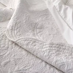 Pembroke Coverlet 240x260 -Provincialhomeliving 1117258913 C