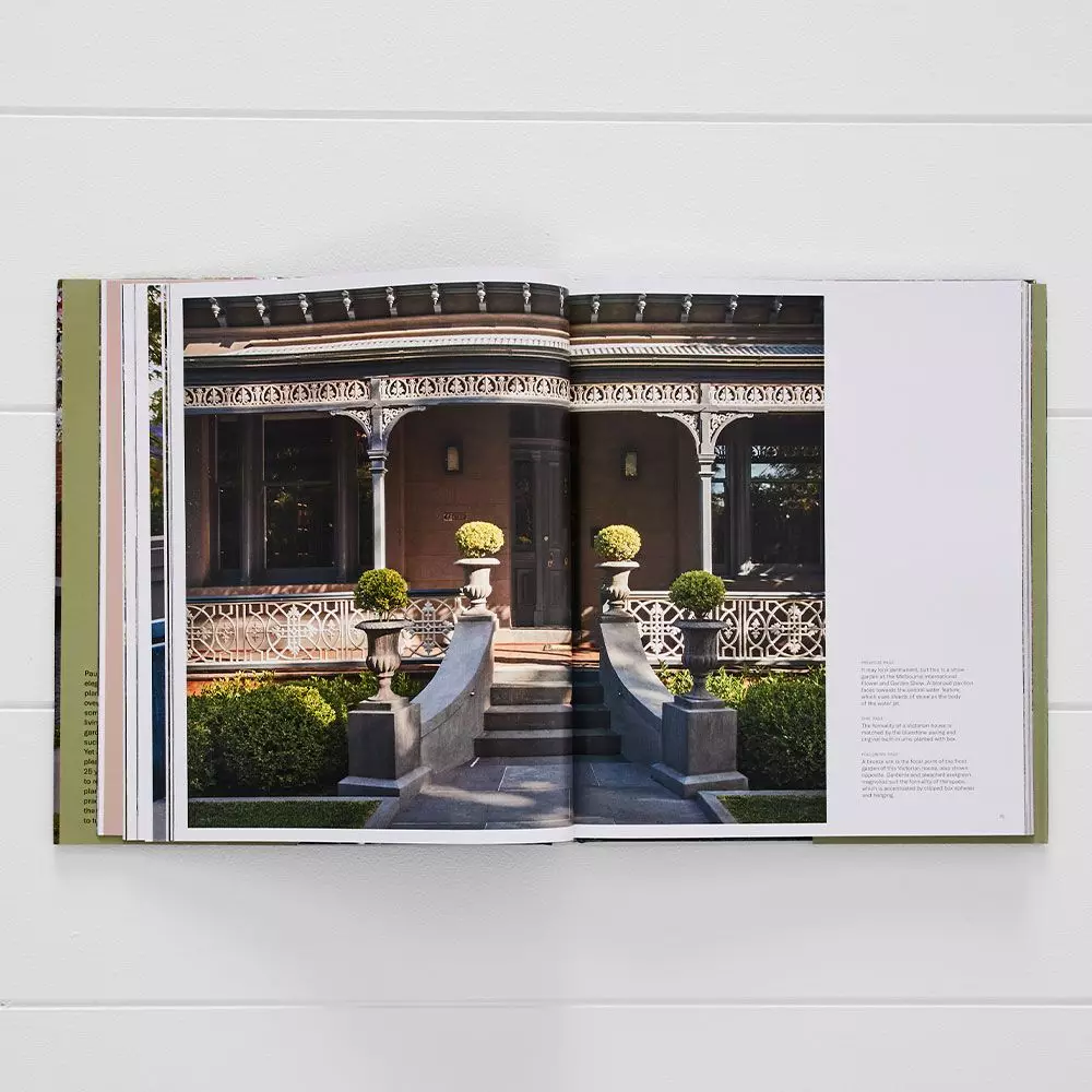 Paul Bangay Small Garden Design – Elegant Landscape Architecture Hardcover Book 5 Paul Bangay Small Garden Design – Elegant Landscape Architecture Hardcover Book - Image 3