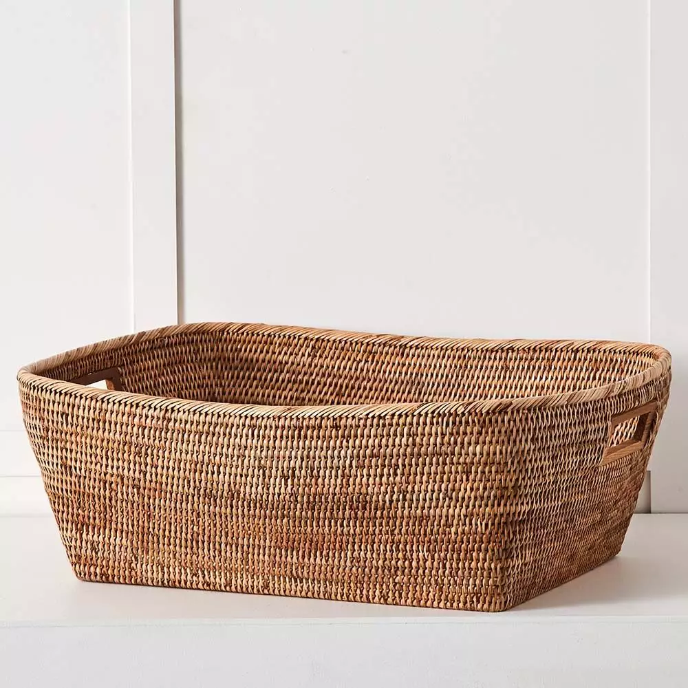 Mandalay Moses Basket – Hand-Woven Seagrass and Rubberwood Large Storage Basket 3 Mandalay Moses Basket – Hand-Woven Seagrass and Rubberwood Large Storage Basket