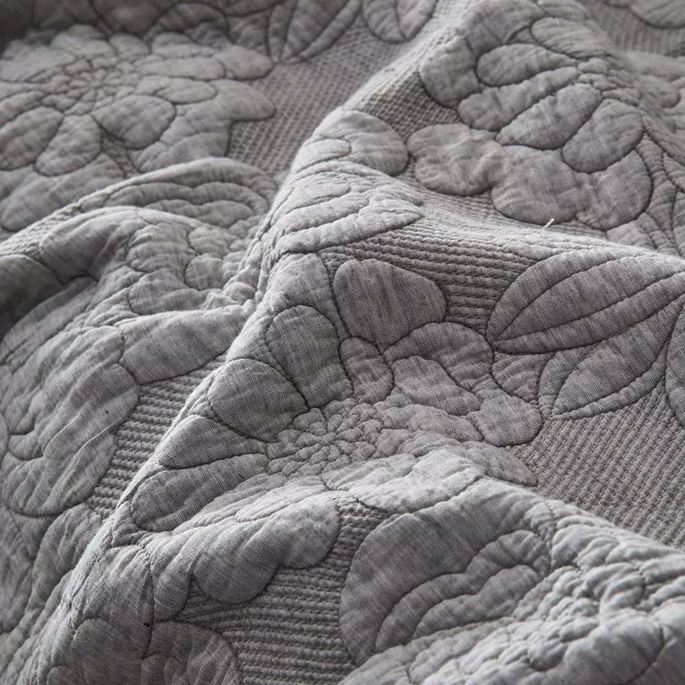 Ava Coverlet 240x260 8 Ava Coverlet 240x260 - Image 6