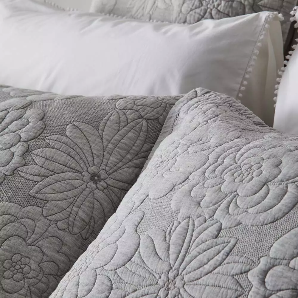 Ava Coverlet 240x260 7 Ava Coverlet 240x260 - Image 5