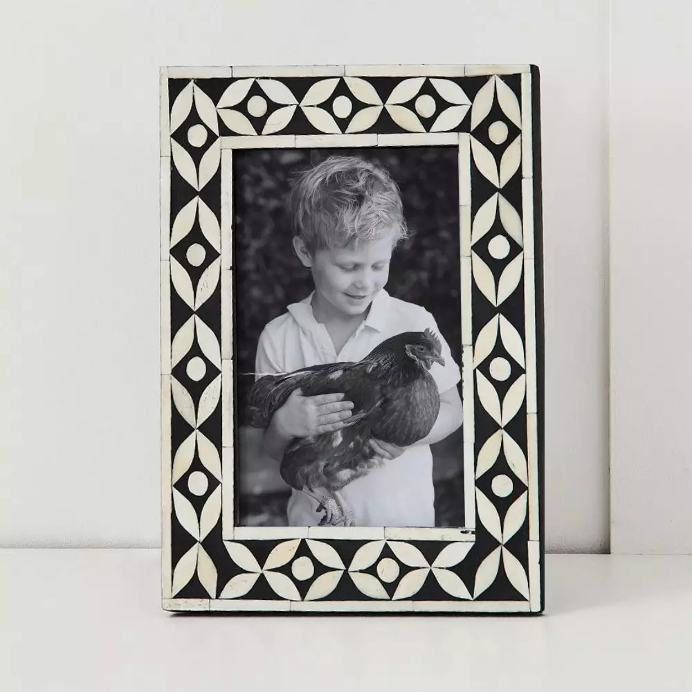 Richardson Zali Frame 3 Richardson Zali Frame