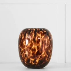 Lynx Vase Chocolate