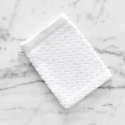 Aurora Cleansing Mitt White