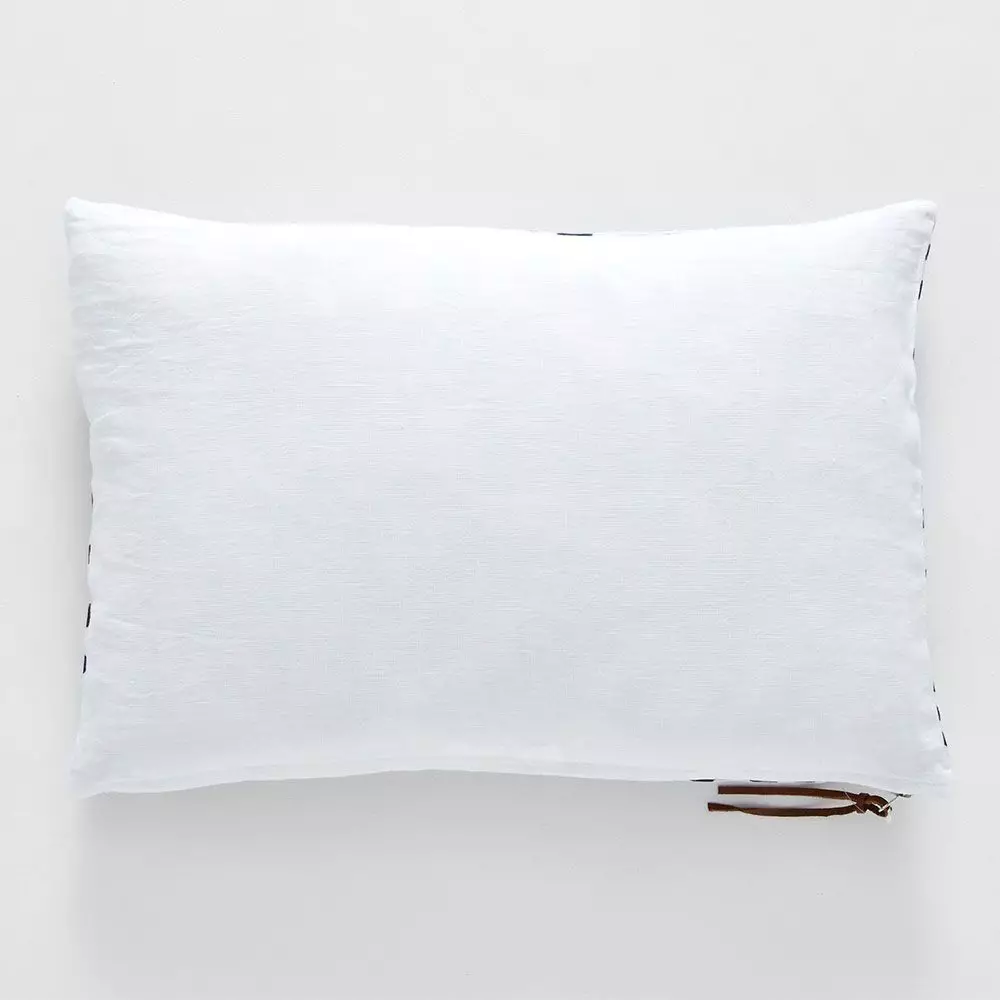 Dana Cushion 40x60 4 Dana Cushion 40x60 - Image 2