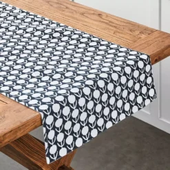 Nikita Table Runner