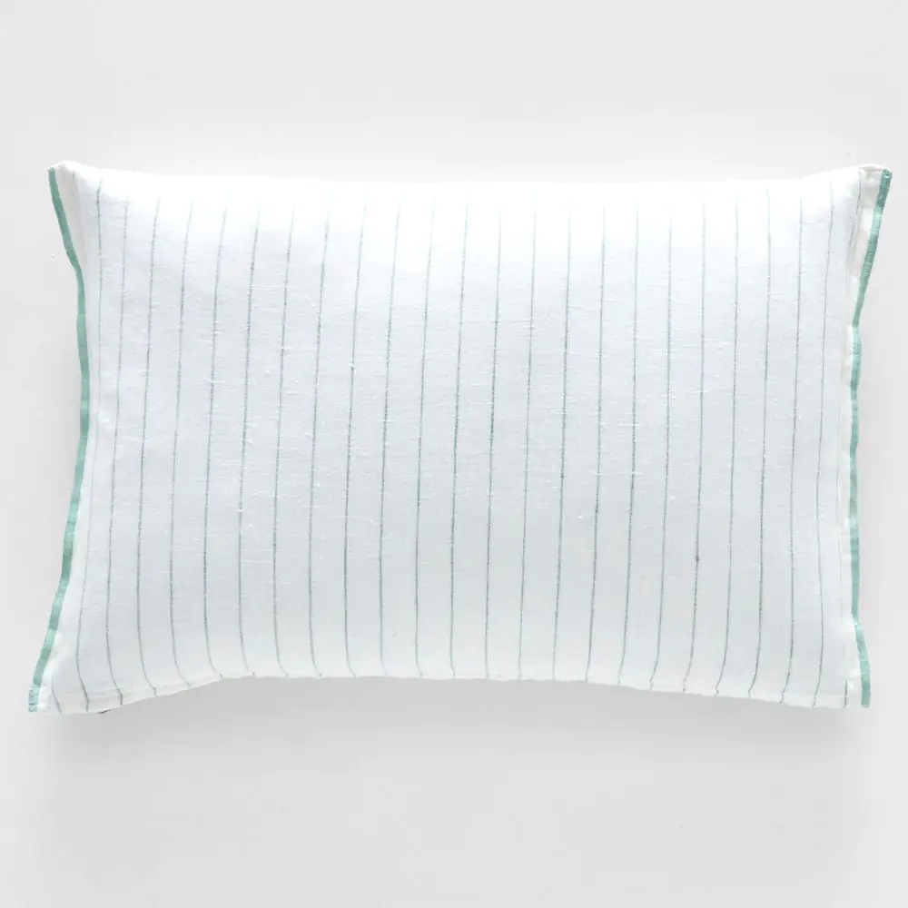 Hex Cushion 40x60 Fog 3 Hex Cushion 40x60 Fog