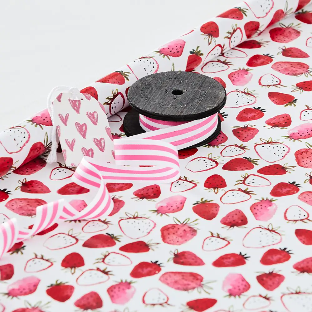 Strawberry Bliss Wrapping Paper - 5m Multi 5 Strawberry Bliss Wrapping Paper - 5m Multi - Image 3
