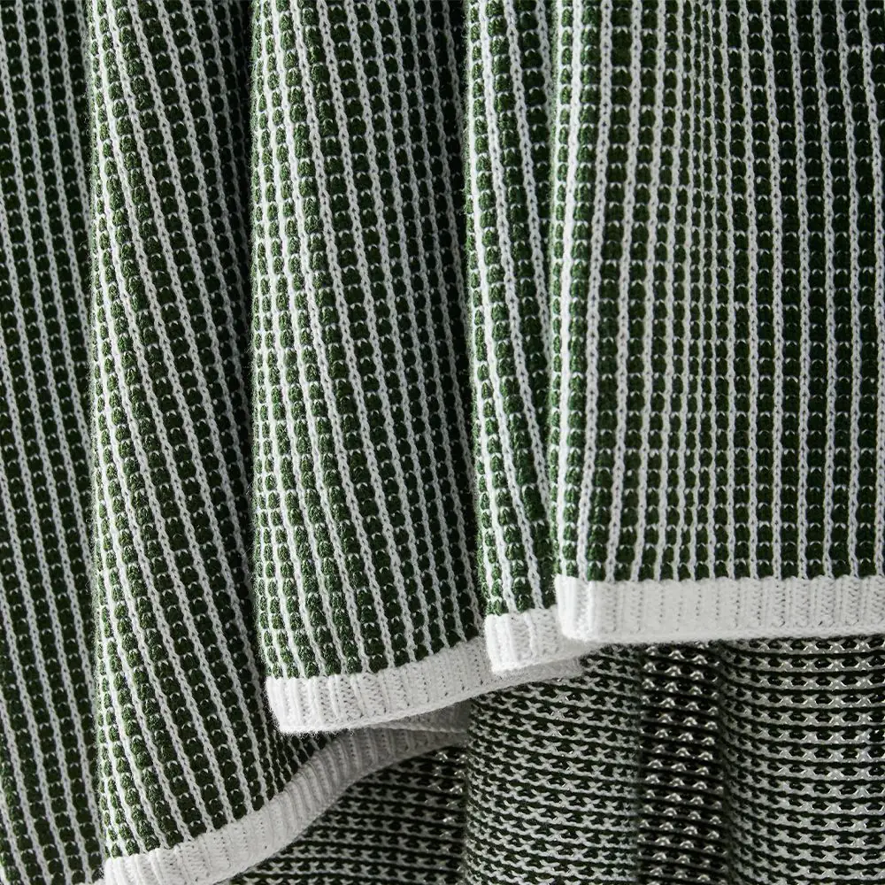 Britta Throw Forest 5 Britta Throw Forest - Image 3