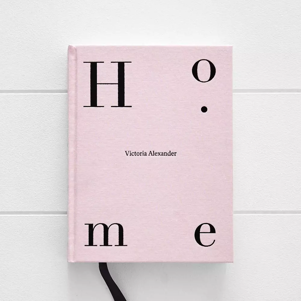 Home by Victoria Alexander – Interior Design and Styling Inspiration Book 3 Home by Victoria Alexander – Interior Design and Styling Inspiration Book