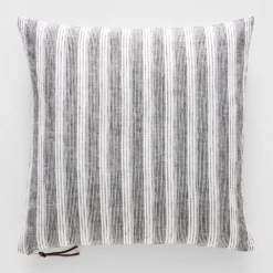 Lima Cushion 50x50 Black & White