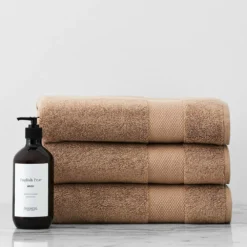 Eclipse Bath Towel Mouse