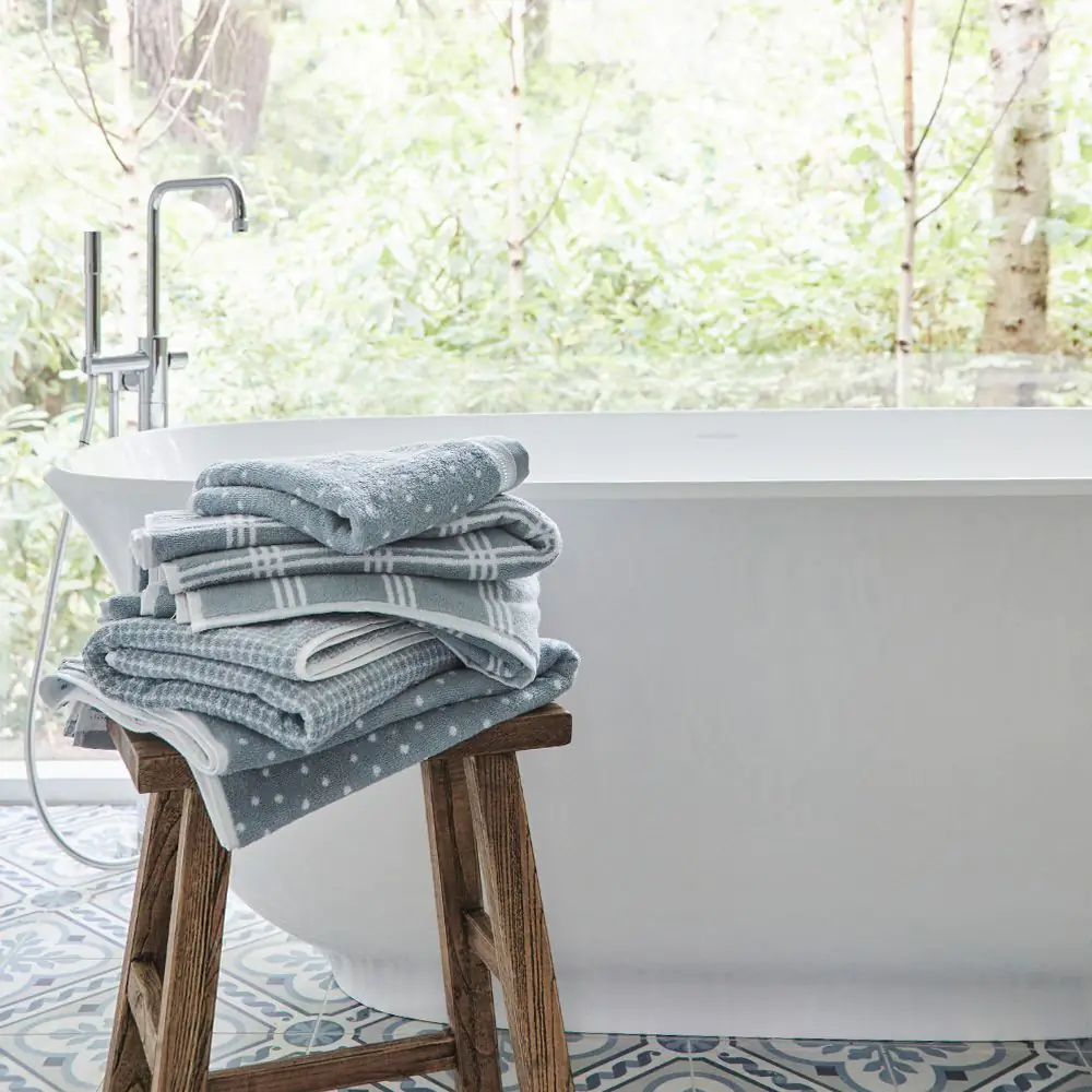 Phoebe Bath Towel Dusk 4 Phoebe Bath Towel Dusk - Image 2