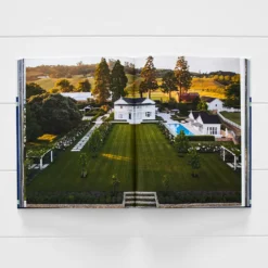 Paul Bangay Big Garden Design Blue & White 9 Paul Bangay Big Garden Design Blue & White -Provincialhomeliving 1117262524 c