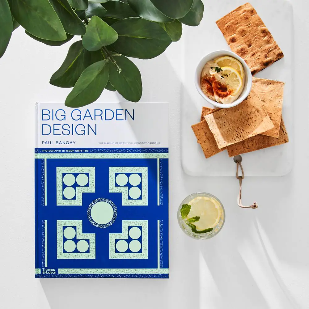 Paul Bangay Big Garden Design Blue & White 7 Paul Bangay Big Garden Design Blue & White - Image 5