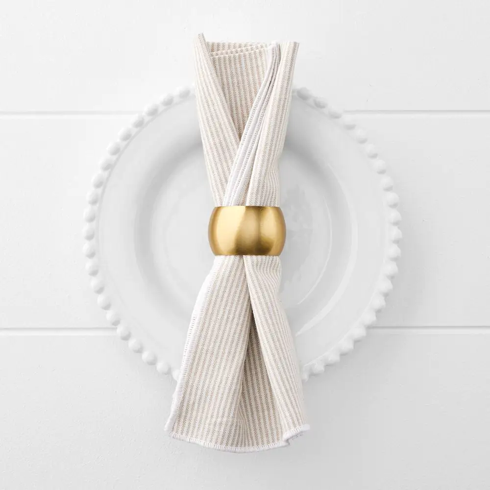Noelle Vintage Napkin Ring Gold 5 Noelle Vintage Napkin Ring Gold - Image 3