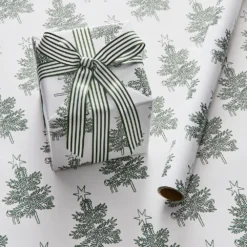 Noelle Nordic Spray Wrapping Paper - 3m GREEN