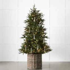 Noelle LED Tree 180cm GREEN -Provincialhomeliving 1117262757 c