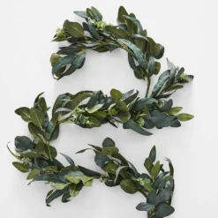 Noelle Eucalyptus Garland GREEN